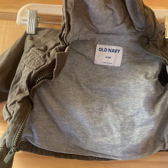 Old navy baby jacket - Picture 2 of 3